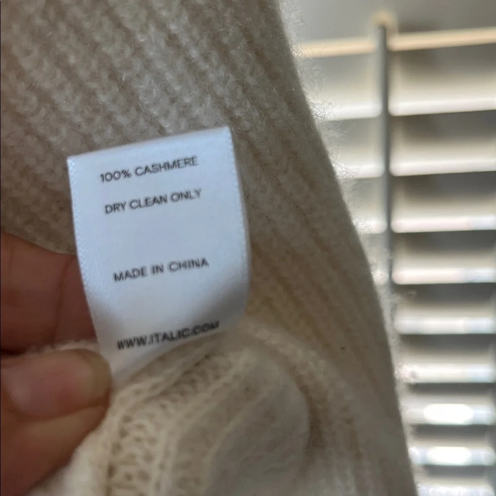 Cream Quarter-Zip Ribbed Cashmere Sweater - Picture 4 of 9